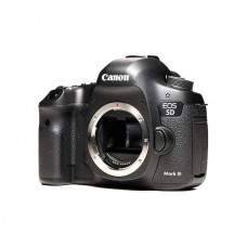 Цифр. фотокамера зеркальная Canon EOS 5D Mark III Body б/у